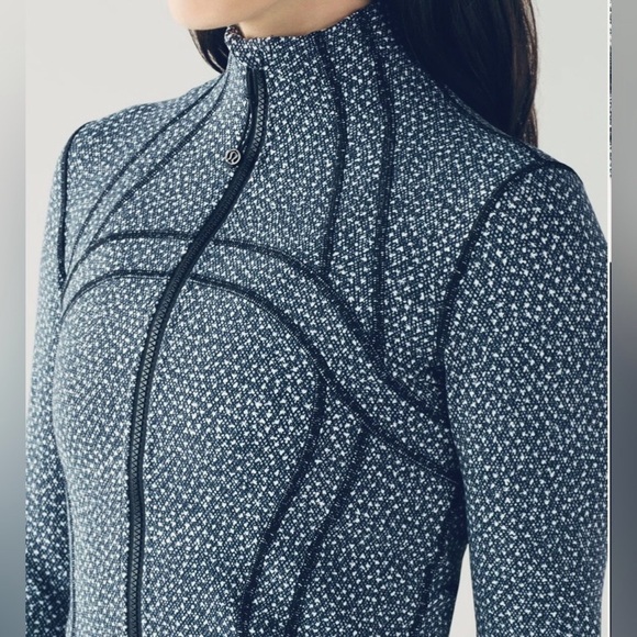 🍒LULULEMON DEFINE Jacket FROZEN FIZZ sz 6 Black/White ~ RARE!! - Picture 6 of 6